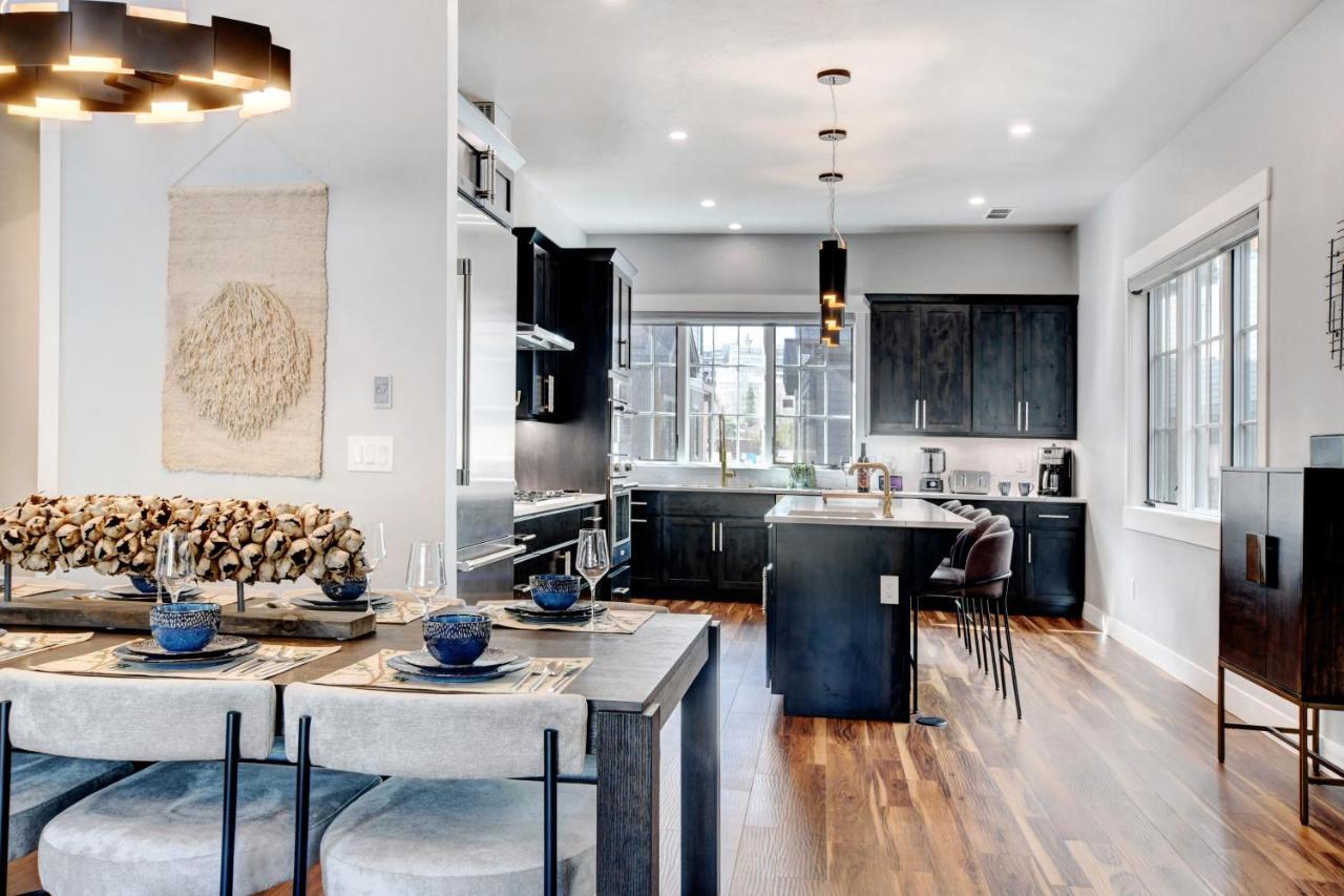 New Luxury River Front Villa #104 With Rooftop Hot Tub & Firepit, Great Views - 500 Dollars Of Free Activities & Equipment Rentals Daily Winter Park Exterior foto