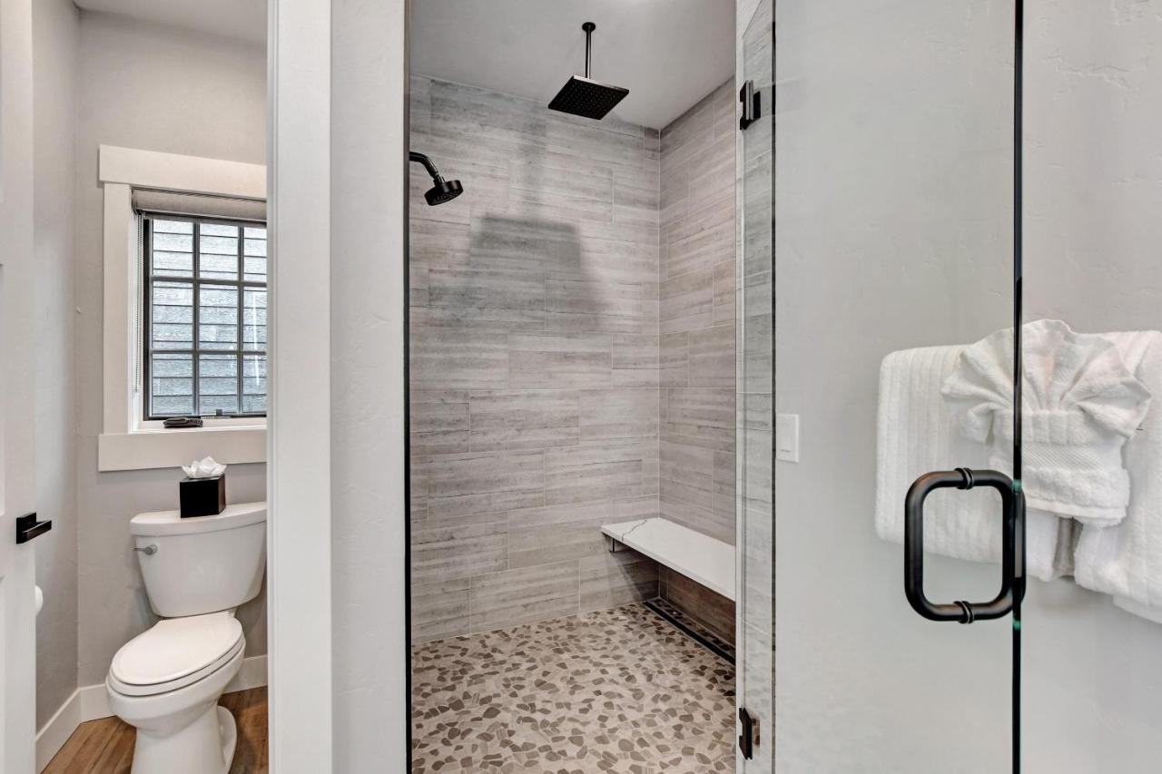 New Luxury River Front Villa #104 With Rooftop Hot Tub & Firepit, Great Views - 500 Dollars Of Free Activities & Equipment Rentals Daily Winter Park Exterior foto